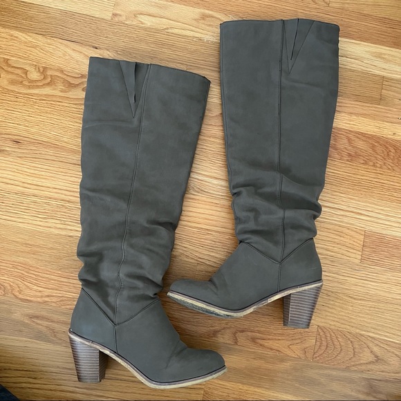 Just FAB Boots - Picture 4 of 10